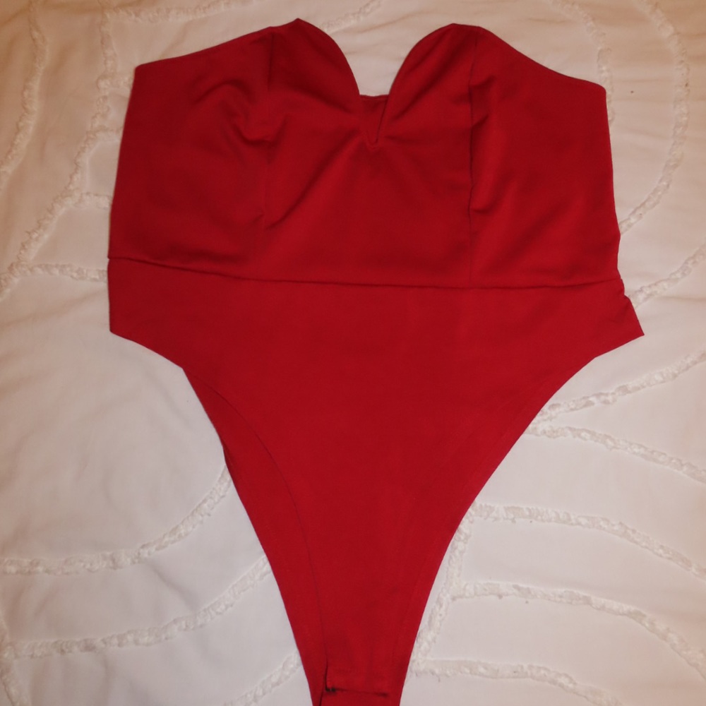 RED WIRED TOP BODYSUIT | PLUS SIZE